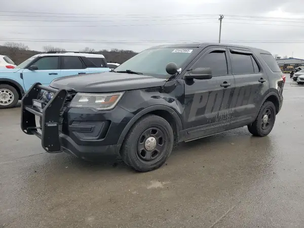 1FM5K8AR1HGE39749 2017 FORD EXPLORER - Image 1