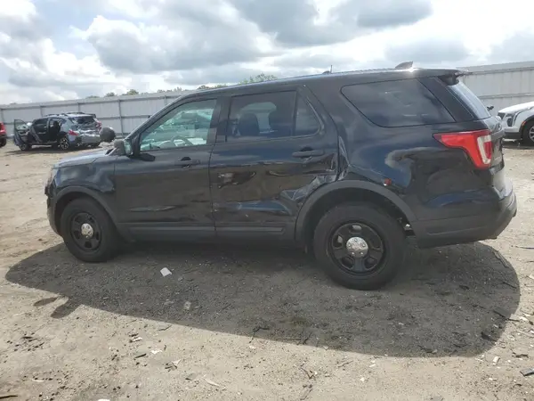 1FM5K8AR1JGC19596 2018 FORD EXPLORER - Image 2