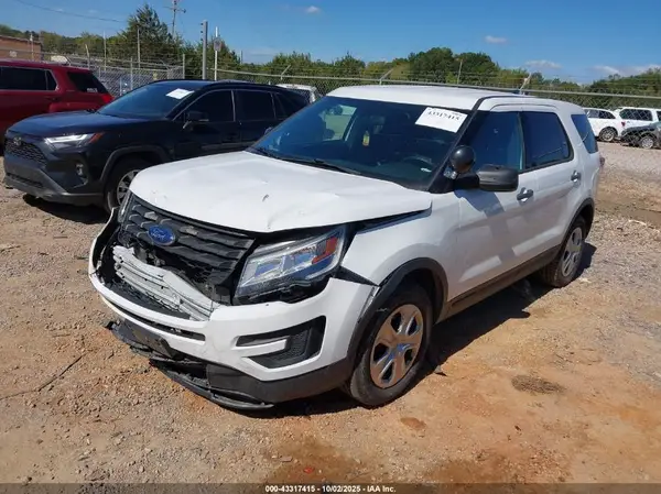 1FM5K8AR1KGB22383 2019 FORD EXPLORER - Image 2