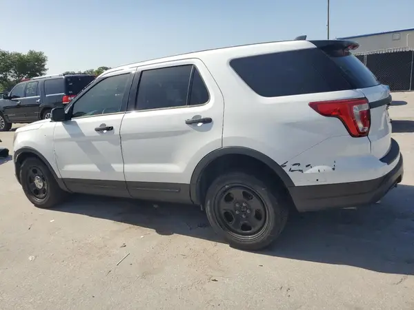 1FM5K8AR1KGB43752 2019 FORD EXPLORER - Image 2
