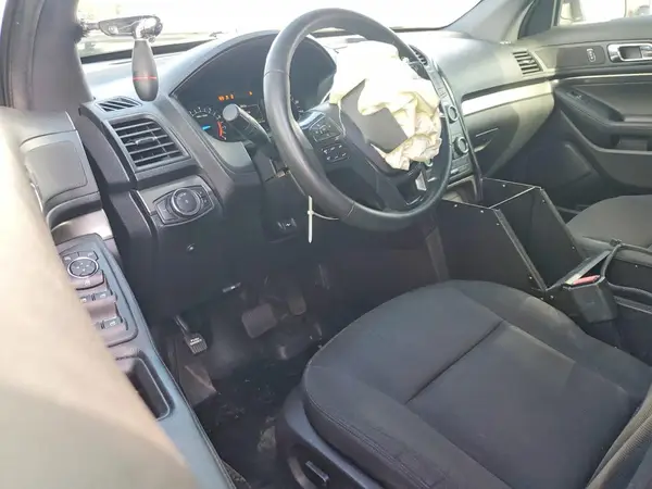 1FM5K8AR1KGB43945 2019 FORD EXPLORER - Image 8