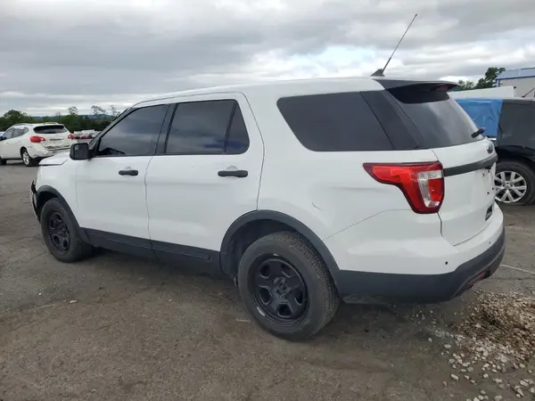 1FM5K8AR2GGB28636 2016 FORD EXPLORER - Image 2