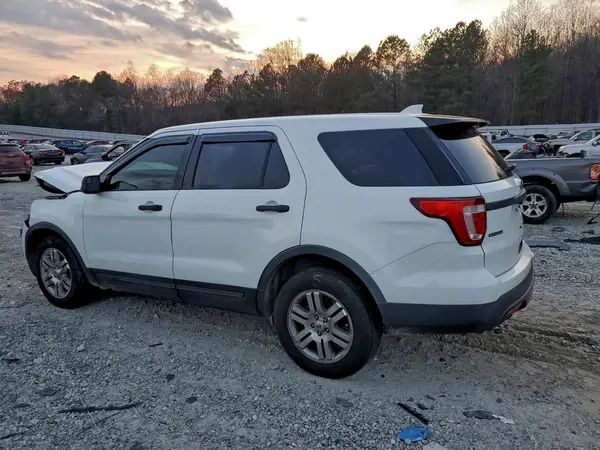 1FM5K8AR2GGB35702 2016 FORD EXPLORER - Image 2