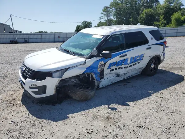 1FM5K8AR2GGC67469 2016 FORD EXPLORER - Image 1