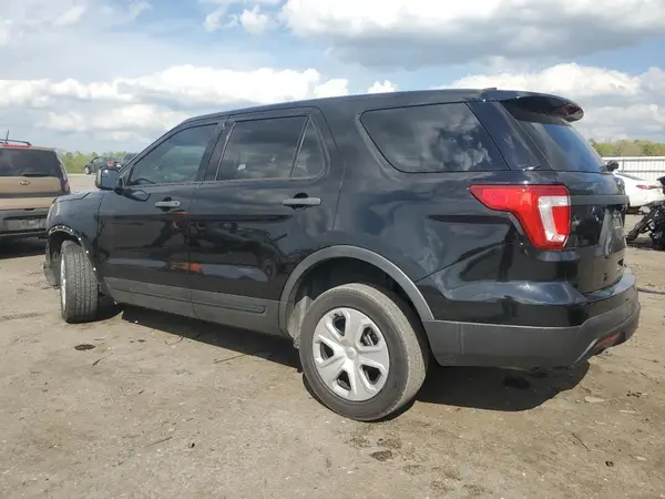 1FM5K8AR2HGA24505 2017 FORD EXPLORER - Image 2