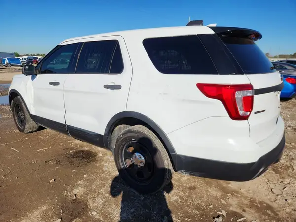 1FM5K8AR2HGB22675 2017 FORD EXPLORER - Image 2