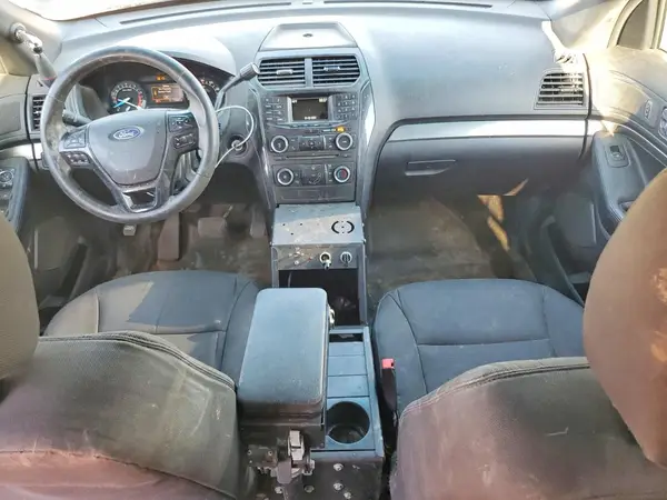 1FM5K8AR2HGB40867 2017 FORD EXPLORER - Image 8