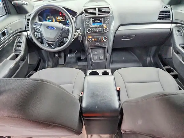 1FM5K8AR2HGC34697 2017 FORD EXPLORER - Image 8
