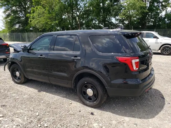 1FM5K8AR2HGC90395 2017 FORD EXPLORER - Image 2