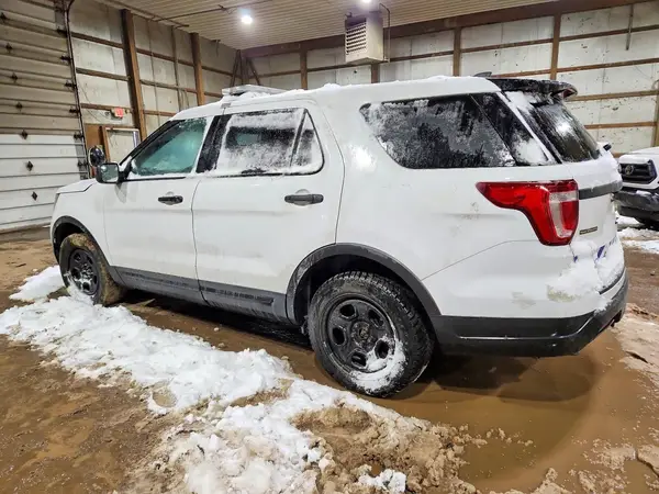 1FM5K8AR2JGA46266 2018 FORD EXPLORER - Image 2