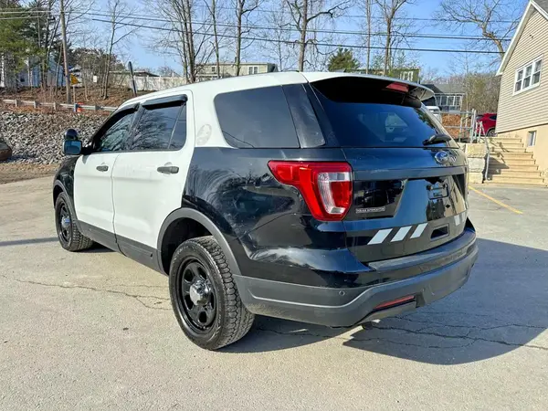 1FM5K8AR2JGB68125 2018 FORD EXPLORER - Image 2