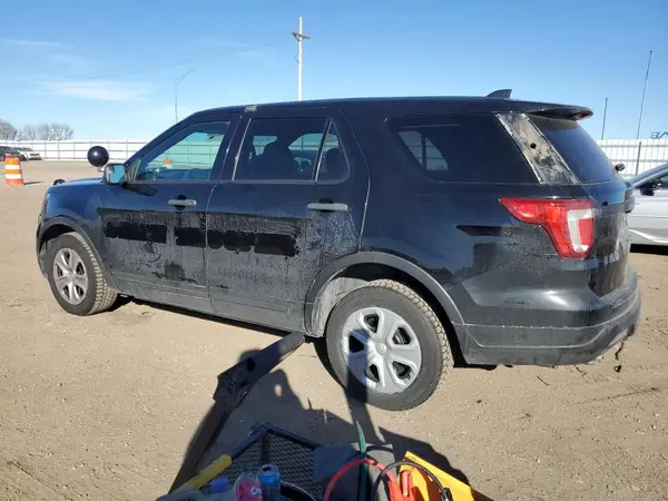 1FM5K8AR2JGB68934 2018 FORD EXPLORER - Image 2