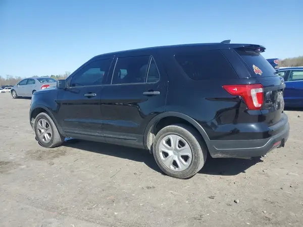 1FM5K8AR2JGC77295 2018 FORD EXPLORER - Image 2