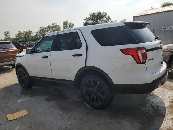 1FM5K8AR3GGA19375 2016 FORD EXPLORER - Image 2