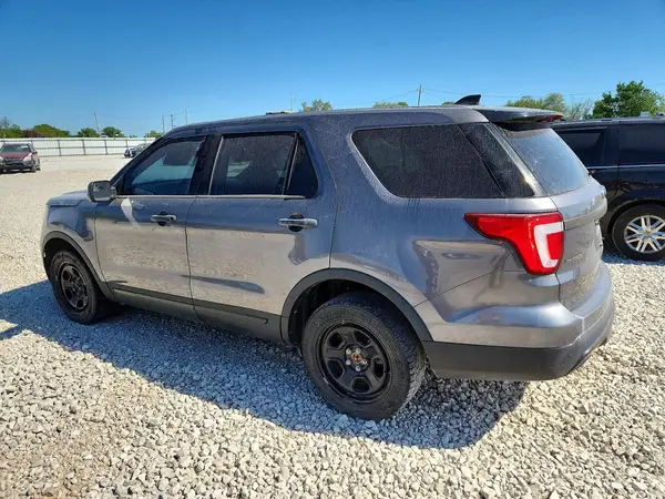 1FM5K8AR3GGA62937 2016 FORD EXPLORER - Image 2