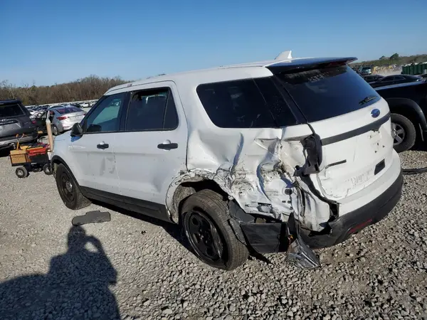 1FM5K8AR3GGA63800 2016 FORD EXPLORER - Image 2
