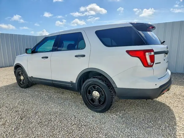 1FM5K8AR3GGD31521 2016 FORD EXPLORER - Image 2