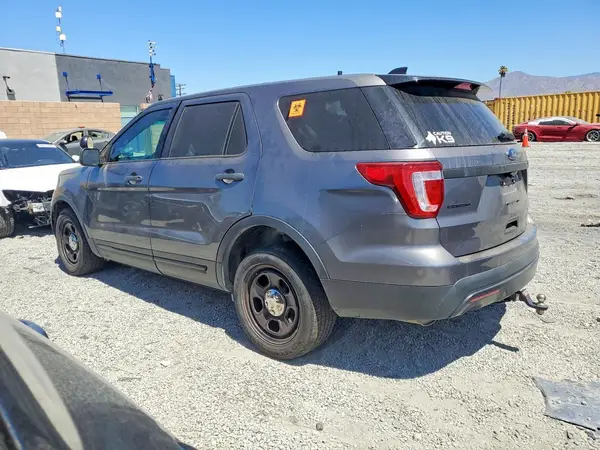 1FM5K8AR3HGA13089 2017 FORD EXPLORER - Image 2