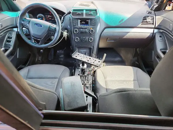 1FM5K8AR3HGB82741 2017 FORD EXPLORER - Image 8