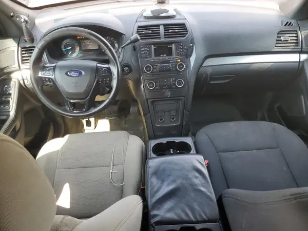 1FM5K8AR3HGD06877 2017 FORD EXPLORER - Image 8