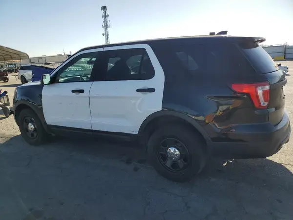 1FM5K8AR3HGE15162 2017 FORD EXPLORER - Image 2