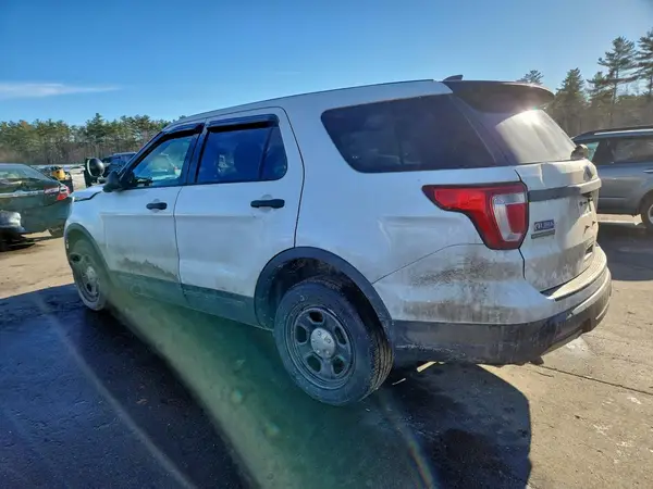 1FM5K8AR3JGC18384 2018 FORD EXPLORER - Image 2
