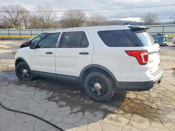 1FM5K8AR3KGB15158 2019 FORD EXPLORER - Image 2