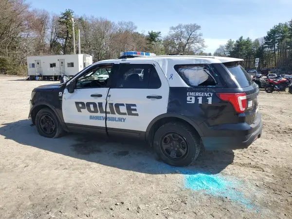 1FM5K8AR3KGB46006 2019 FORD EXPLORER - Image 2