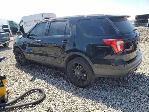 1FM5K8AR4GGA01967 2016 FORD EXPLORER - Image 2