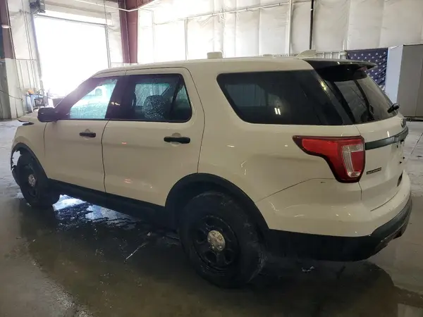 1FM5K8AR4GGA28876 2016 FORD EXPLORER - Image 2