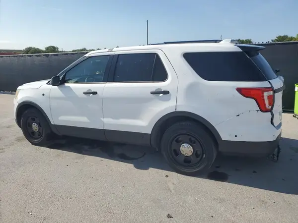 1FM5K8AR4GGA46794 2016 FORD EXPLORER - Image 2