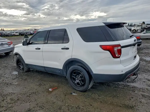 1FM5K8AR4GGA62977 2016 FORD EXPLORER - Image 2