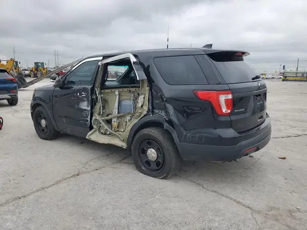 1FM5K8AR4GGB28394 2016 FORD EXPLORER - Image 2