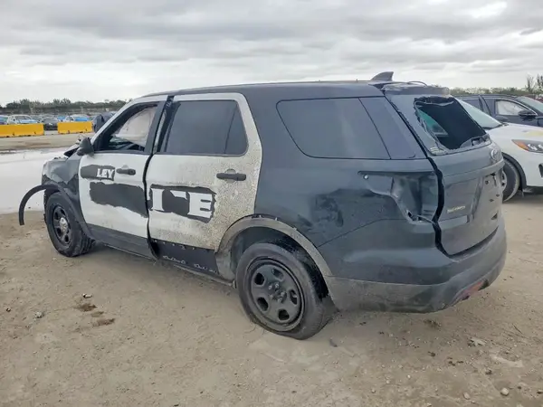 1FM5K8AR4GGC50463 2016 FORD EXPLORER - Image 2