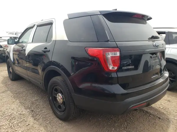 1FM5K8AR4GGD04666 2016 FORD EXPLORER - Image 2