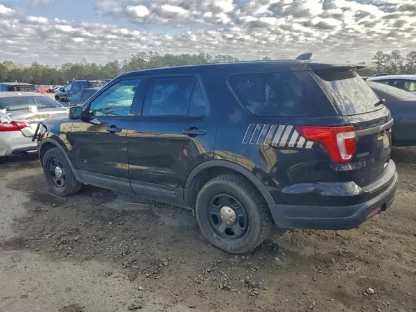 1FM5K8AR4JGA72786 2018 FORD EXPLORER - Image 2