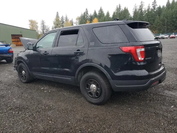 1FM5K8AR4JGB34073 2018 FORD EXPLORER - Image 2