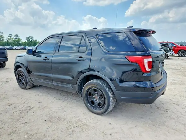 1FM5K8AR4JGC43102 2018 FORD EXPLORER - Image 2