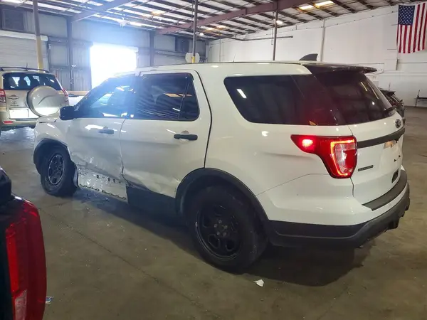 1FM5K8AR4KGA12783 2019 FORD EXPLORER - Image 2