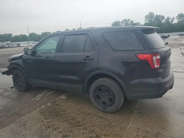 1FM5K8AR4KGB45236 2019 FORD EXPLORER - Image 2