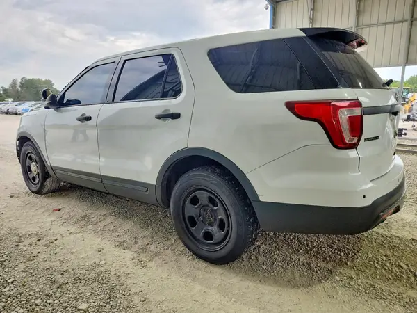 1FM5K8AR5GGA20382 2016 FORD EXPLORER - Image 2