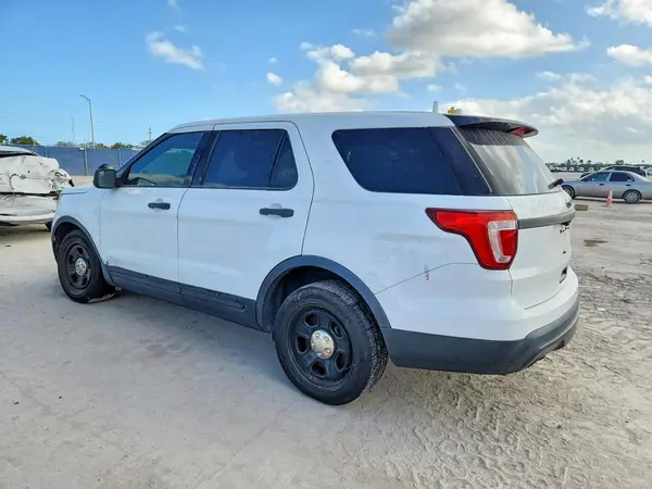 1FM5K8AR5GGA28613 2016 FORD EXPLORER - Image 2