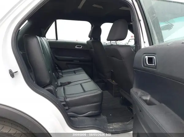 1FM5K8AR5GGC15947 2016 FORD EXPLORER - Image 8