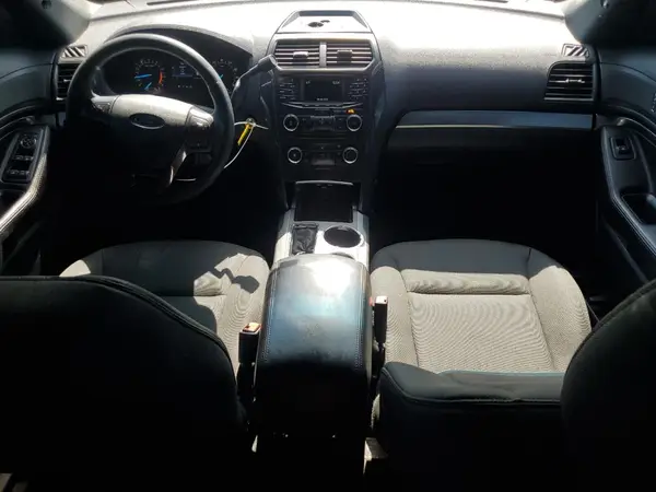 1FM5K8AR5HGA24319 2017 FORD EXPLORER - Image 8