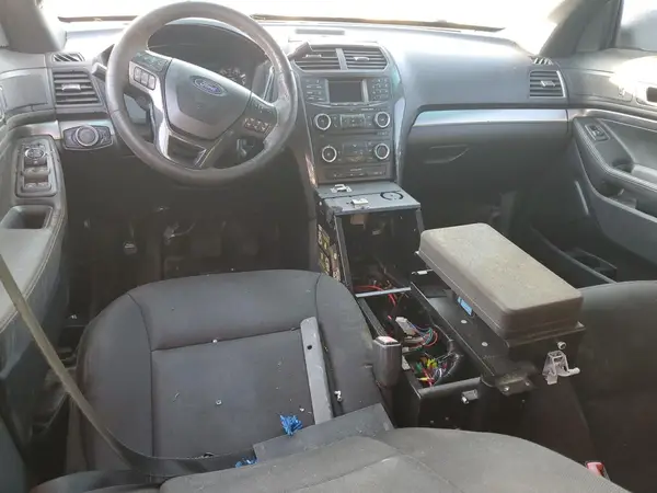 1FM5K8AR5HGA24465 2017 FORD EXPLORER - Image 8
