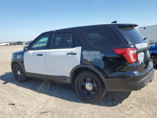 1FM5K8AR5HGB22878 2017 FORD EXPLORER - Image 2