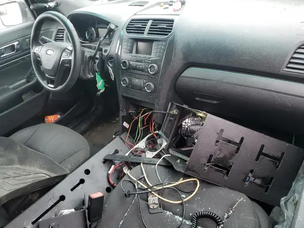 1FM5K8AR5HGB33265 2017 FORD EXPLORER - Image 8