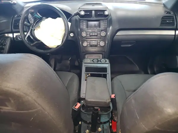 1FM5K8AR5HGB93269 2017 FORD EXPLORER - Image 8