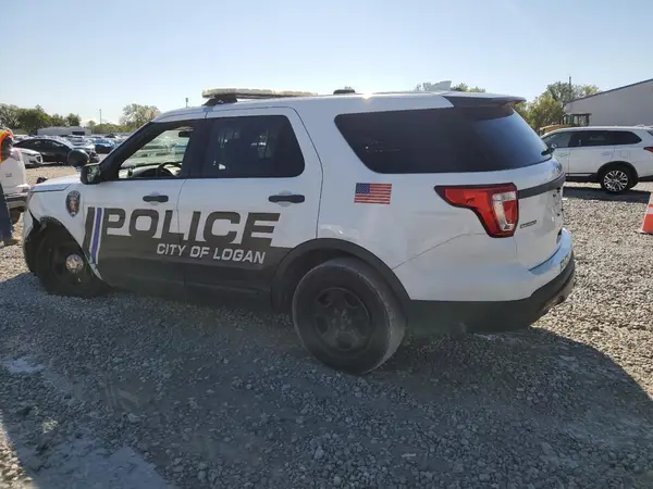 1FM5K8AR5HGD06539 2017 FORD EXPLORER - Image 2