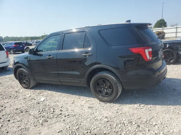 1FM5K8AR5HGD13961 2017 FORD EXPLORER - Image 2